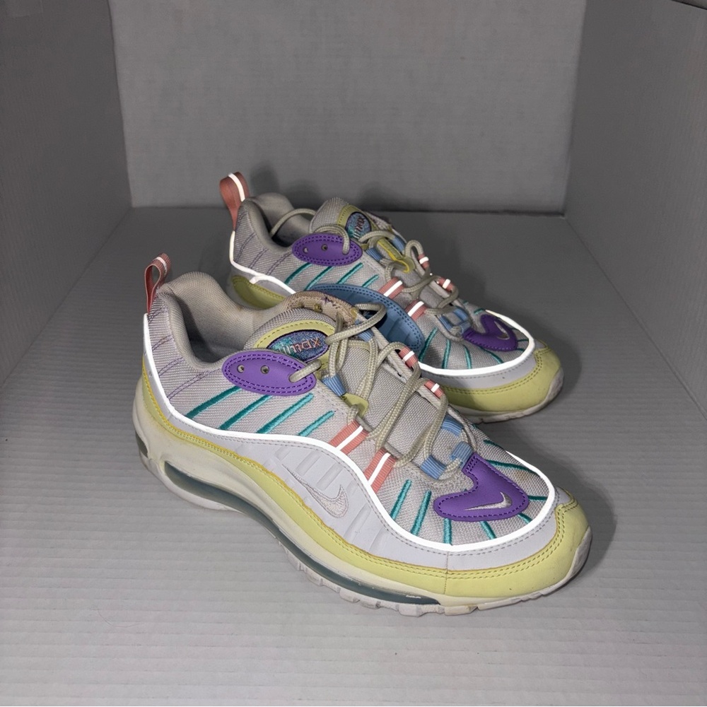 Nike Women's Multicolor Air Max ‘98‎ Easter Pastel Sneakers - Picture 3 of 10